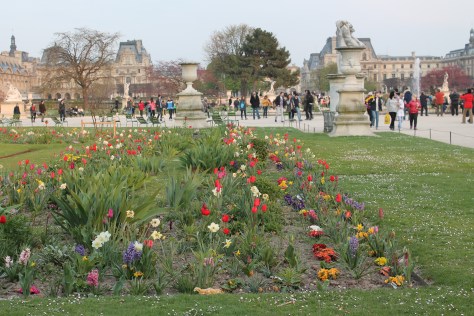 Jardin des Tuileries looking toward the Louvre