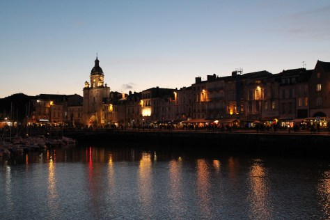 Le vieux port after the sun goes down.