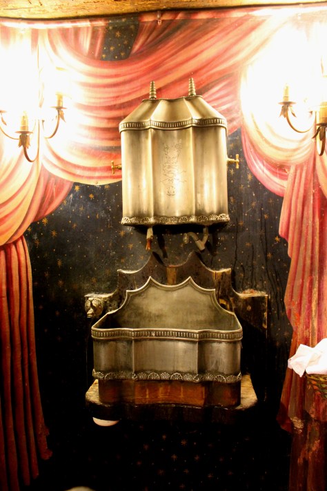 Aux Anysetiers de Roy, Ile Saint-Louis, Paris