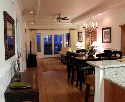 Ah-h-h-h-h! Room to stretch out and unpack!